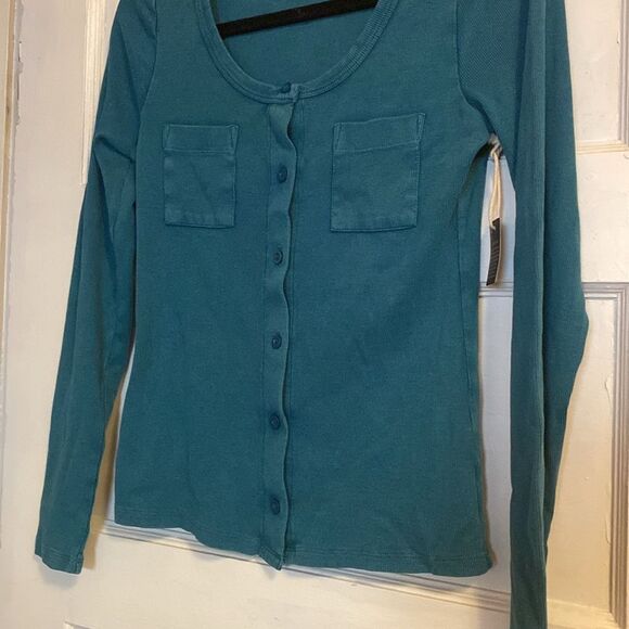 a.n.a Women's Blue Button-Down Long Sleeve Shirt - Picture 3 of 8